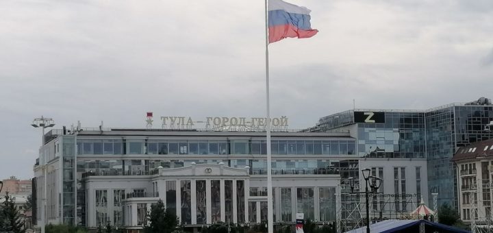 Кража еды, соглашение о сотрудничестве и хранение наркотиков