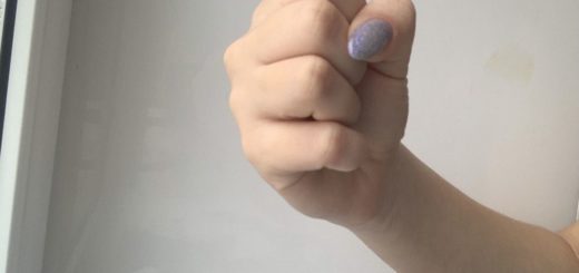 Тулячка ударила полицейского и получила 40 тысяч рублей штрафа