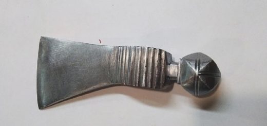 Тульский реконструктор воссоздал топор времён Судбищенской битвы