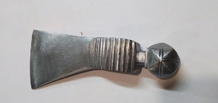 Тульский реконструктор воссоздал топор времён Судбищенской битвы