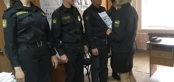 Чем занимается специалист по взысканию долгов?