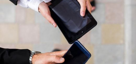 Как онлайн-форумы участвуют в формировании современного общества