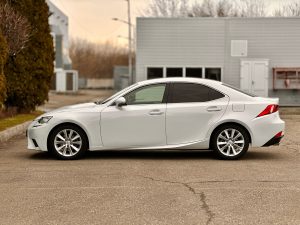 Lexus: искусство японской роскоши и инноваций